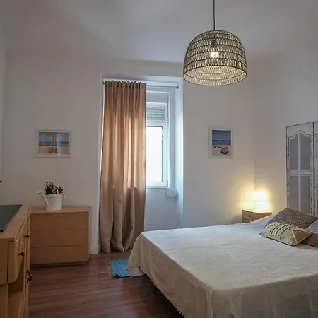 A Casinha Das Machadas Apartment